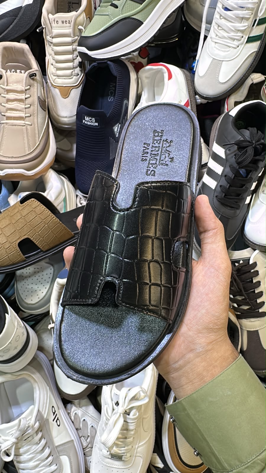 Izmir Sandal