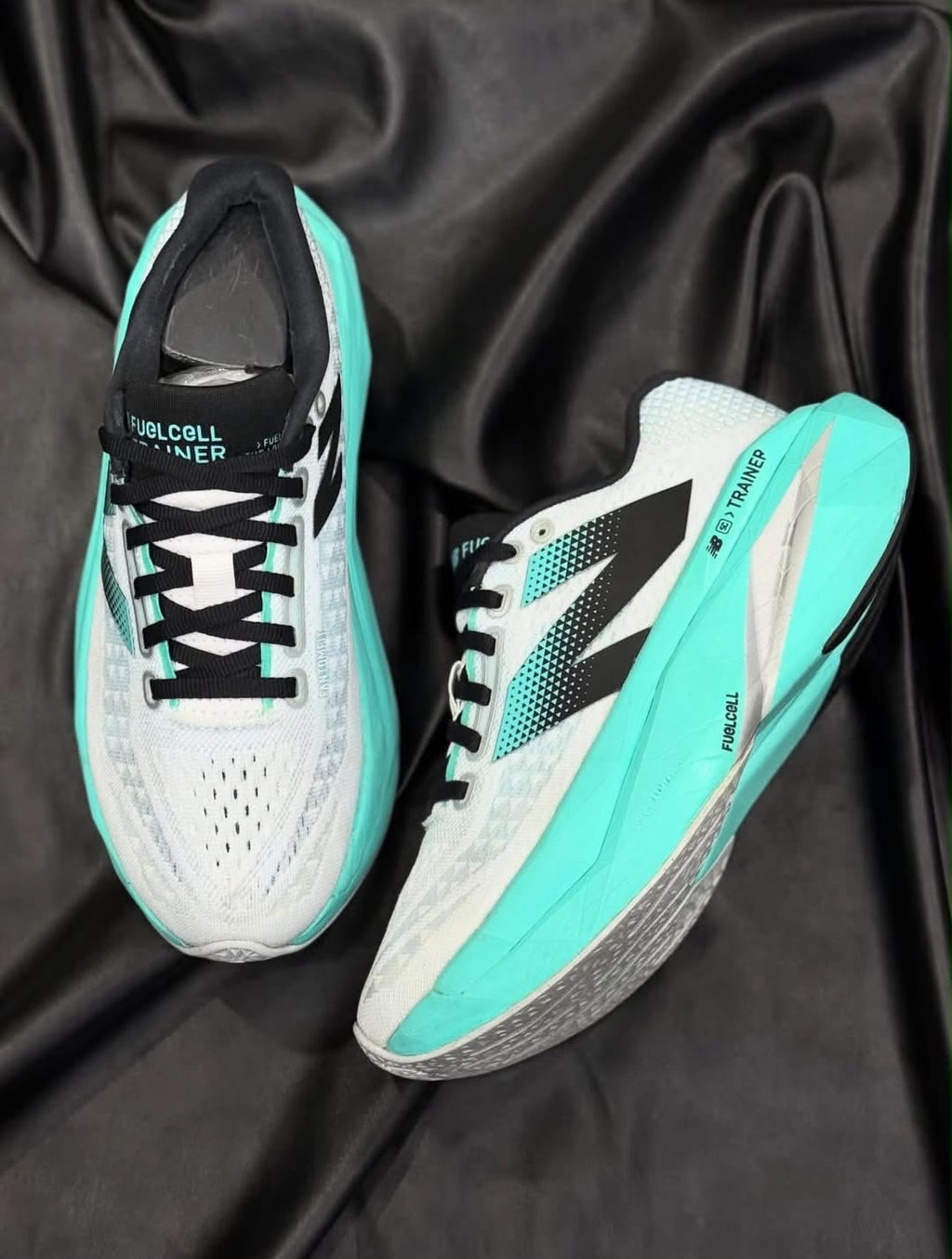 NEW-BALANCE FUEL CELL REBEL