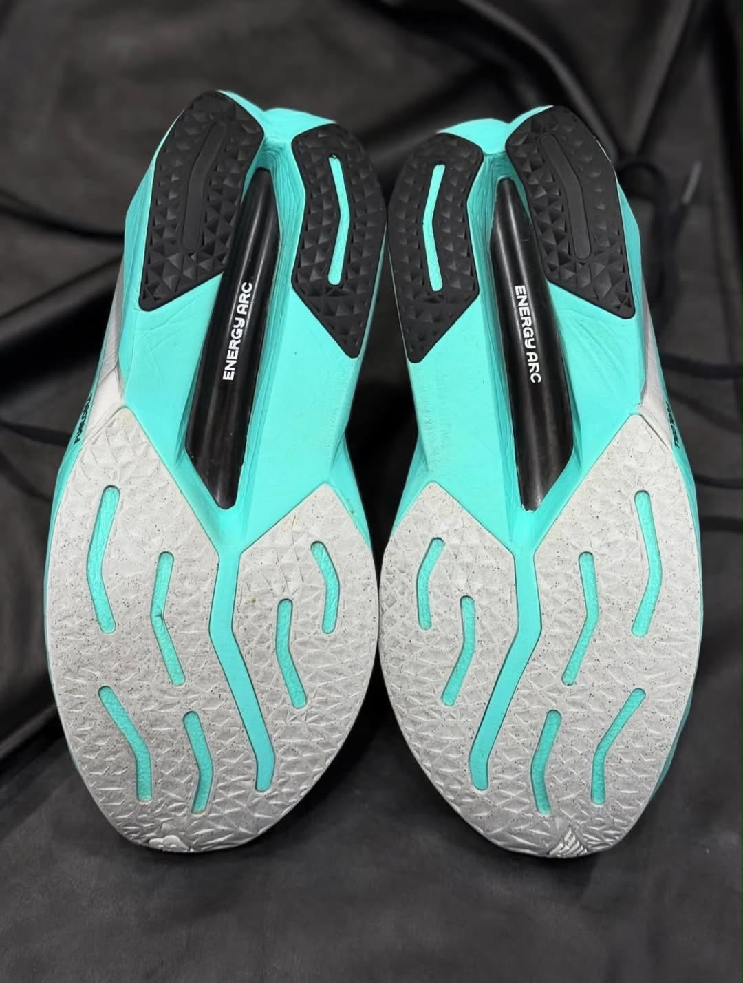NEW-BALANCE FUEL CELL REBEL